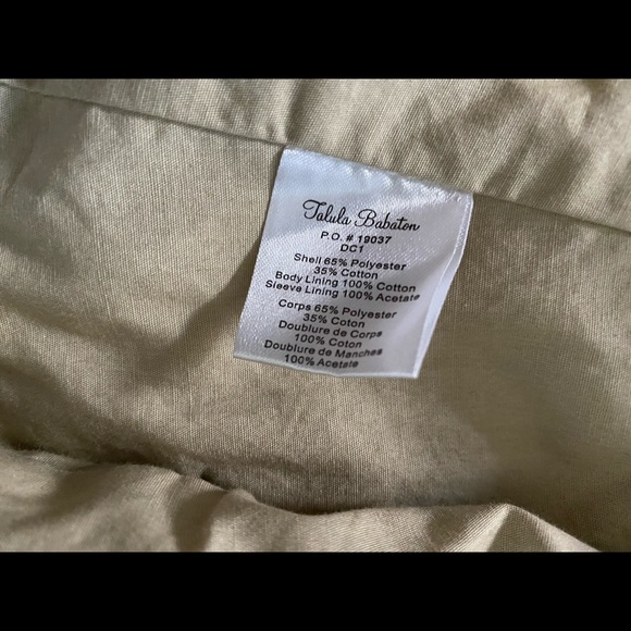 Aritzia Short Trench coat sz XS - Picture 4 of 4